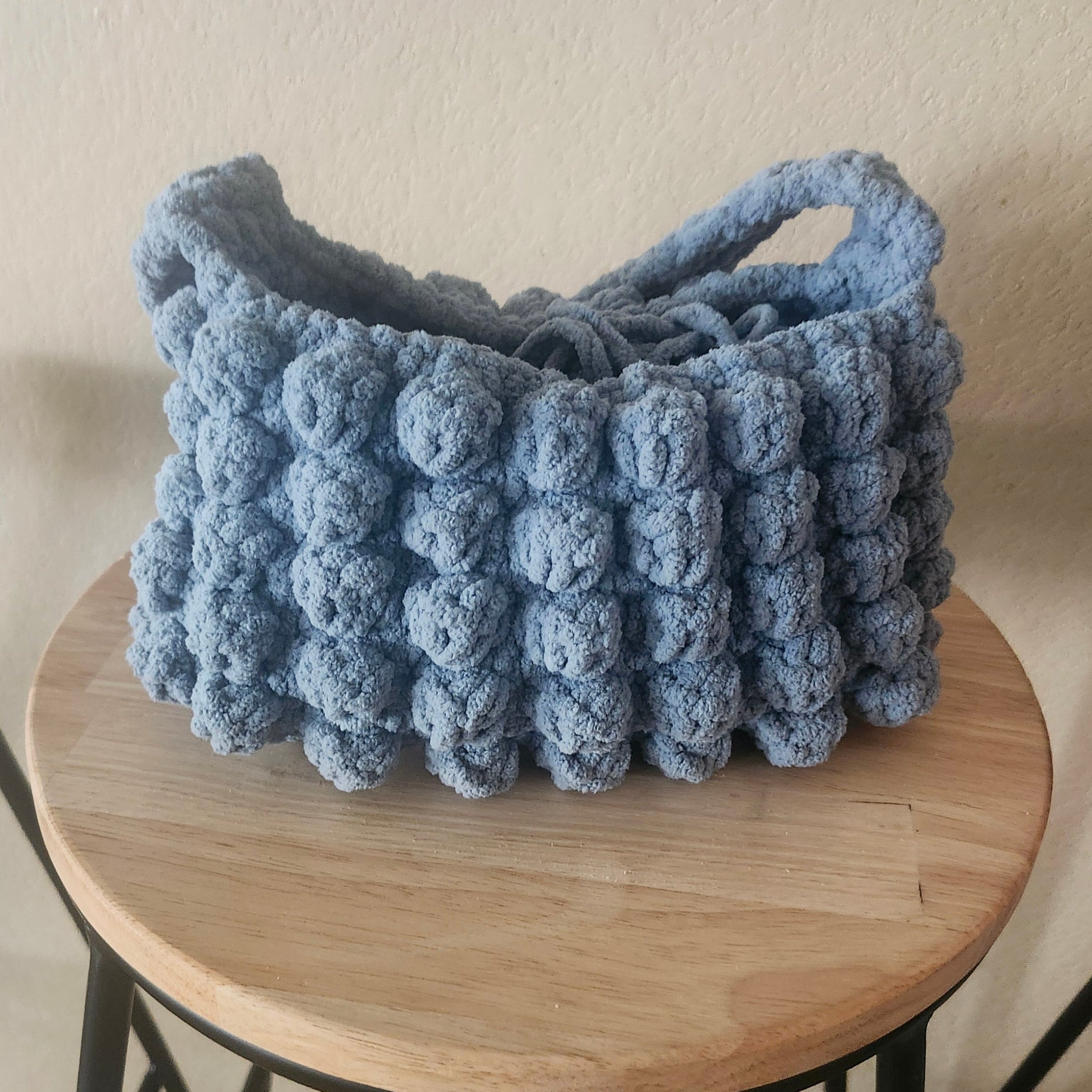Pastel Crochet Bubble Bag (medium)